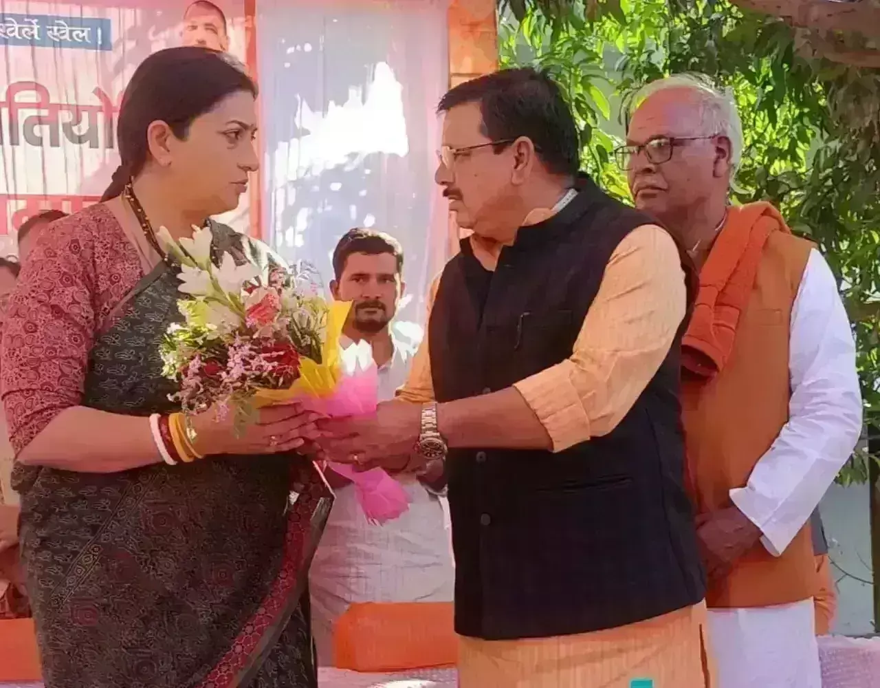 लोकसभा चुनाव : अमेठी में स्मृति ईरानी की घेराबंदी करना कांग्रेस के लिए बेहद मुश्किल