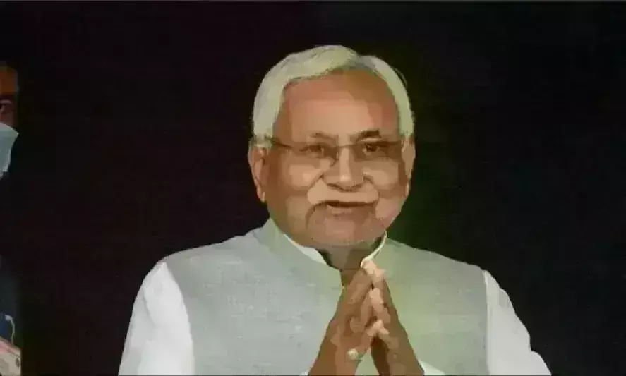 नीतीश कुमार ने मंत्रियों को बांटे विभाग, खुद के पास रखा गृह मंत्रालय नीतीश कुमार ने मंत्रियों को बांटे विभाग, खुद के पास रखा गृह मंत्रालय