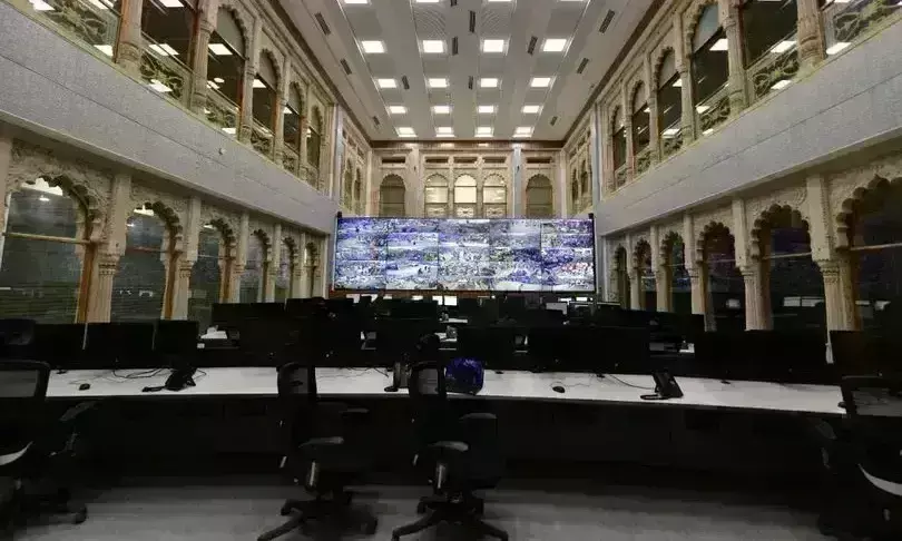 लोकसभा चुनाव : ग्वालियर स्मार्ट सिटी कमांड सेंटर में बना कंट्रोल रूम, 24 घंटे रहेगा कार्यरत