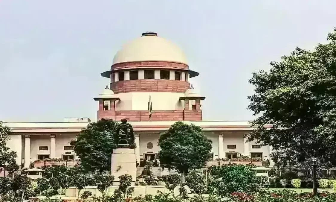 सुप्रीम कोर्ट ने PIB की फैक्ट चेकिंग यूनिट पर लगाई रोक, कहा - अभिव्यक्ति की आजादी के खिलाफ