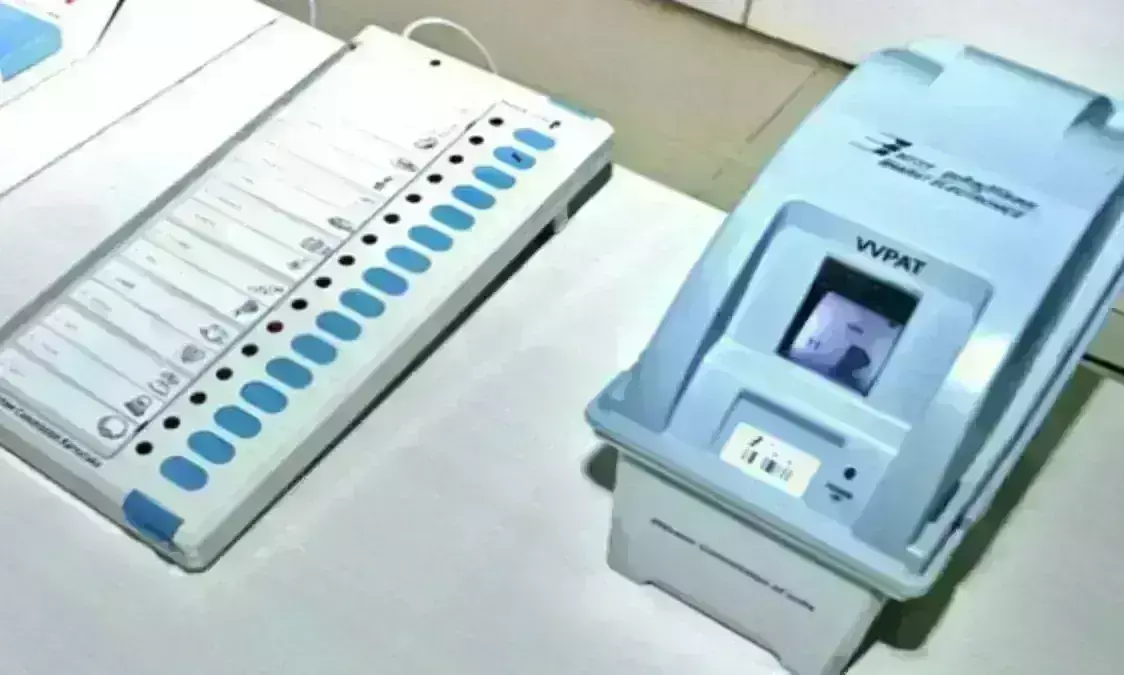 ग्वालियर में राजनीतिक दलों के प्रतिनिधियों की मौजूदगी में हुआ प्रथम रेंडमाइजेशन ग्वालियर में राजनीतिक दलों के प्रतिनिधियों की मौजूदगी में हुआ प्रथम रेंडमाइजेशन