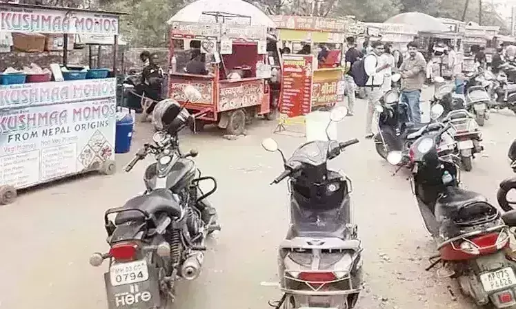 ग्वालियर में किसके इशारे सजी माधव नगर की चौपाटी, कहीं यहां पर भी नहीं हो जाए खून खराबा ग्वालियर में किसके इशारे सजी माधव नगर की चौपाटी, कहीं यहां पर भी नहीं हो जाए खून खराबा