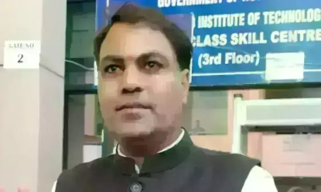 ED की बड़ी कार्रवाई : आप विधायक गुलाब सिंह यादव के आवास पर छापा मारा ED की बड़ी कार्रवाई : आप विधायक गुलाब सिंह यादव के आवास पर छापा मारा