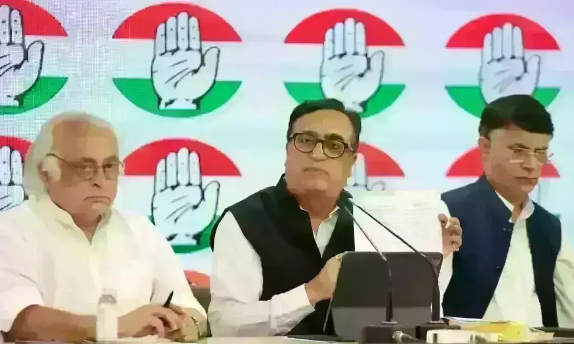 चुनाव के बीच कांग्रेस को बड़ा झटका, आयकर विभाग ने भेजा 1800 करोड़ का नोटिस