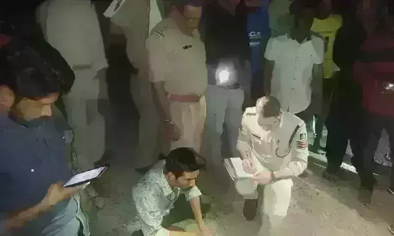 सागर में धार्मिक गाना बजाने पर तनाव, मुस्लिम पक्ष ने फेंके पत्थर