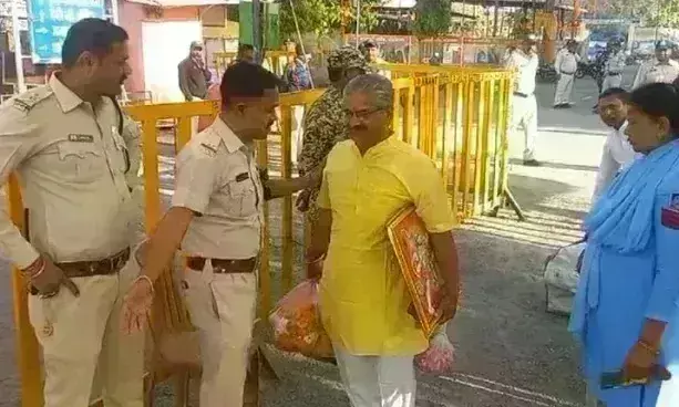 भोजशाला में 12वें दिन ASI का सर्वे जारी, हिंदू समाज ने किया हनुमान चालीसा का पाठ