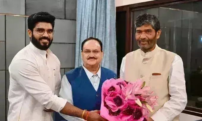 पशुपति पारस ने जेपी नड्डा से की मुलाकात, बिहार में सभी सीटों पर समर्थन का किया वादा