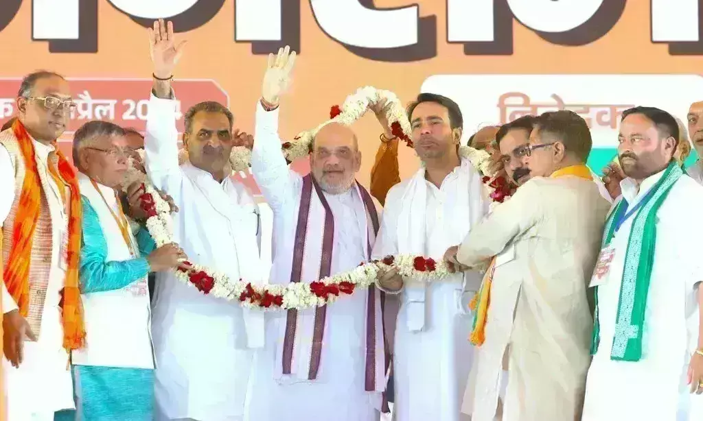 मुजफ्फरनगर में गरजे अमित शाह, कहा - कांग्रेस ने 70 साल तक राम जन्मभूमि के मुद्दे को अटका कर, लटकाकर और भटकाकर रखा