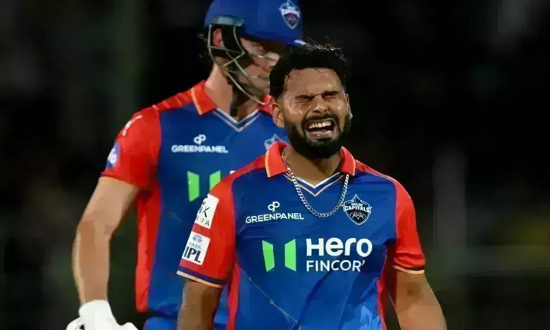 ऋषभ पंत को ये...गलती पड़ी भारी, BCCI ने लगाया 24 लाख का जुर्माना ऋषभ पंत को ये...गलती पड़ी भारी, BCCI ने लगाया 24 लाख का जुर्माना