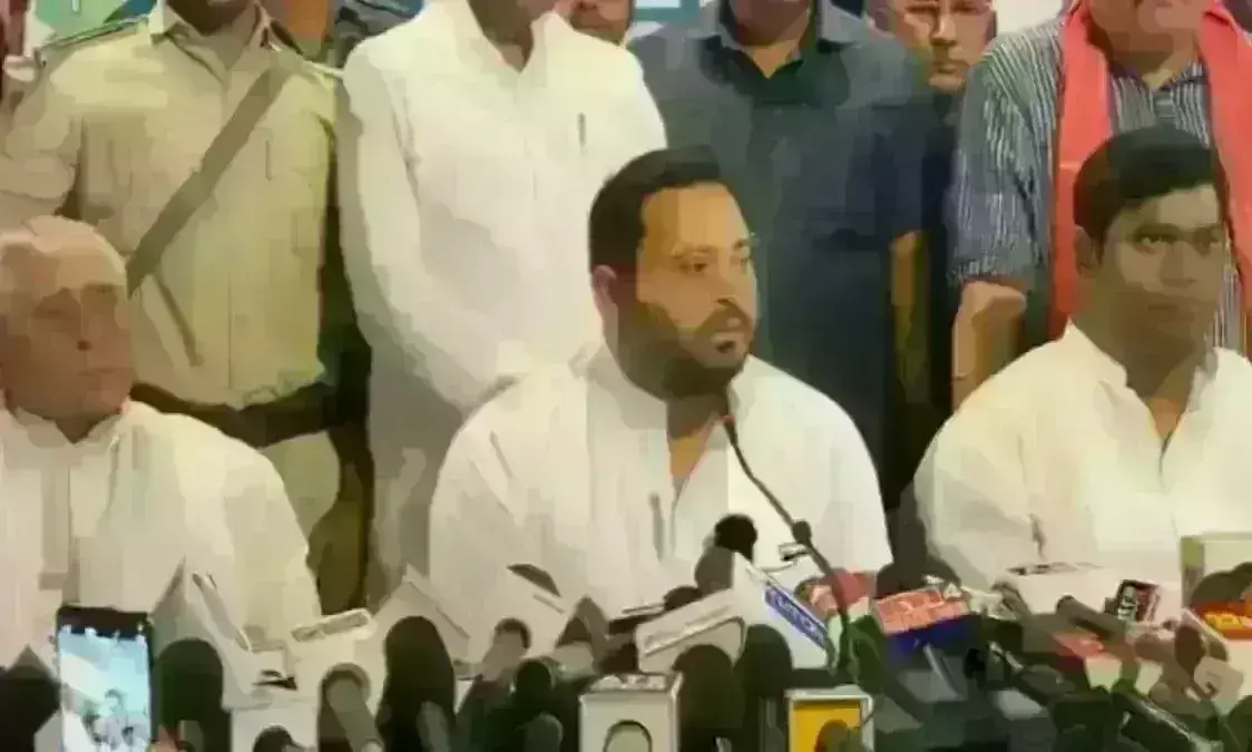 बिहार में मुकेश सहनी महागठबंधन में शामिल, वीआईपी को मिली तीन लोकसभा सीट बिहार में मुकेश सहनी महागठबंधन में शामिल, वीआईपी को मिली तीन लोकसभा सीट