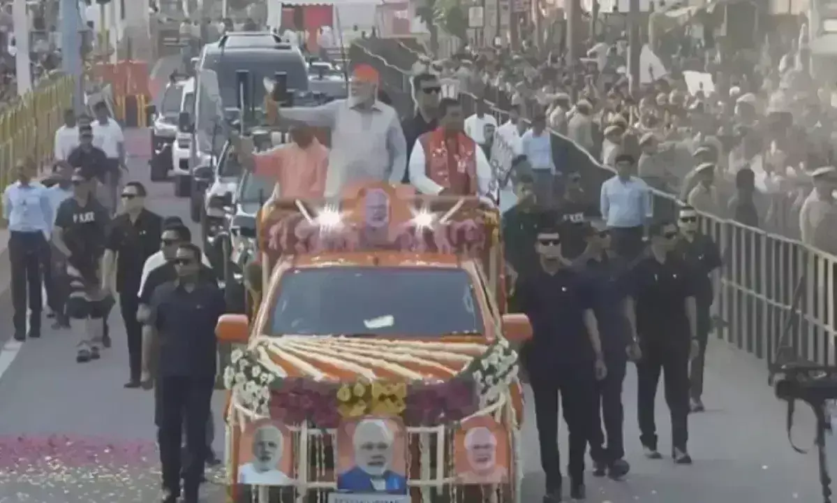 प्रधानमंत्री मोदी ने गाजियाबाद में किया रोड शो, लगे जय श्री राम के नारे