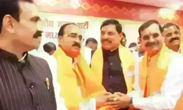 दिग्विजय के करीबी रामलाल मालवीय ने छोड़ी कांग्रेस, भाजपा में शामिल