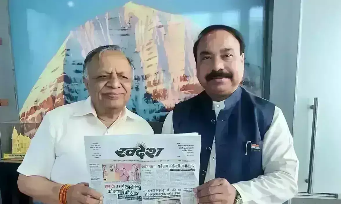 स्वदेश के ब्यूरो प्रमुख ने समाजसेवी नंदकिशोर गर्ग से की मुलाकात, समसामयिक विषयों पर हुई चर्चा