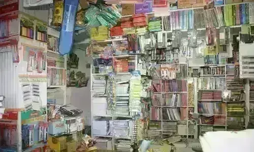 ग्वालियर में DEO का आदेश, अभिभावक जितनी कॉपी किताबें मांगे उतनी ही दें