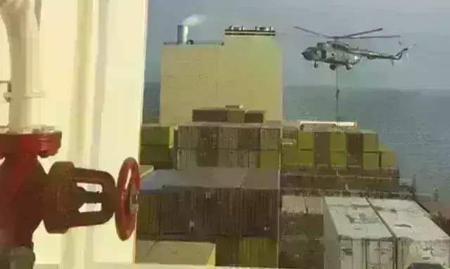 ईरान ने मुंबई आ रहे इजराइल के जहाज को हाईजैक किया, कई भारतीयों के फंसे होने की खबर