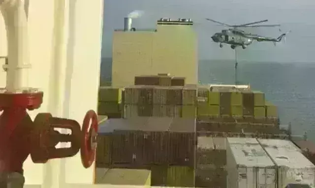 ईरान ने मुंबई आ रहे इजराइल के जहाज को हाईजैक किया, कई भारतीयों के फंसे होने की खबर