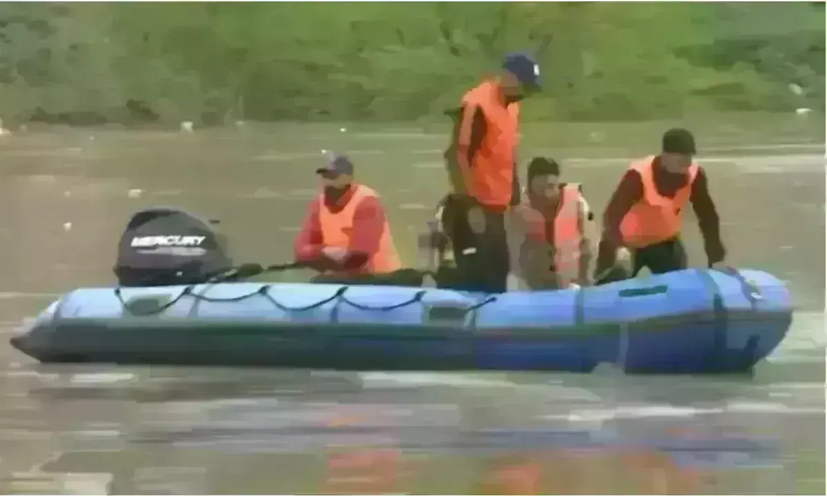 झेलम नदी में यात्रियों से भरी एक नाव पलटी, 6 की मौत, तीन अभी भी लापता