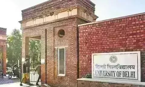 Delhi University में 25 अप्रैल से शुरू होंगे PG कोर्स में एडमिशन, जानिए कैसे करें रजिस्ट्रेशन ?