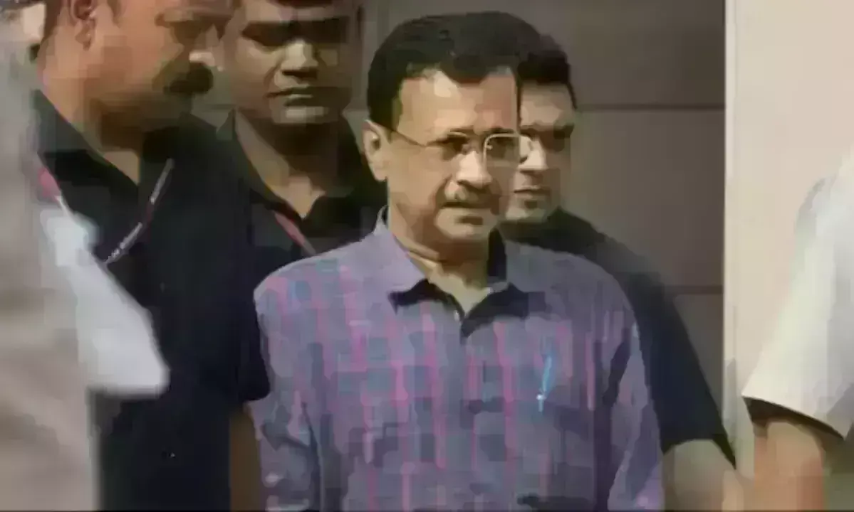 सुप्रीम कोर्ट ने केजरीवाल से पूछा- ED के समन पर पेश क्यों नहीं हुए, अब तक जमानत क्यों नहीं मांगी ? सुप्रीम कोर्ट ने केजरीवाल से पूछा- ED के समन पर पेश क्यों नहीं हुए, अब तक जमानत क्यों नहीं मांगी ?