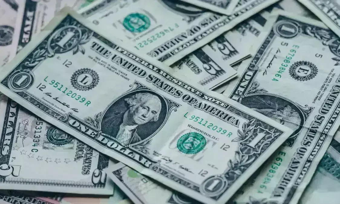 सात हफ्ते बाद कम हुआ विदेशी मुद्रा भंडार, 5.40 अरब डॉलर घटा