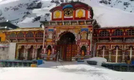 चारधाम तीर्थयात्रा के लिए रजिस्ट्रेशन जारी, 5 दिन में 12 लाख से अधिक ने किया आवेदन