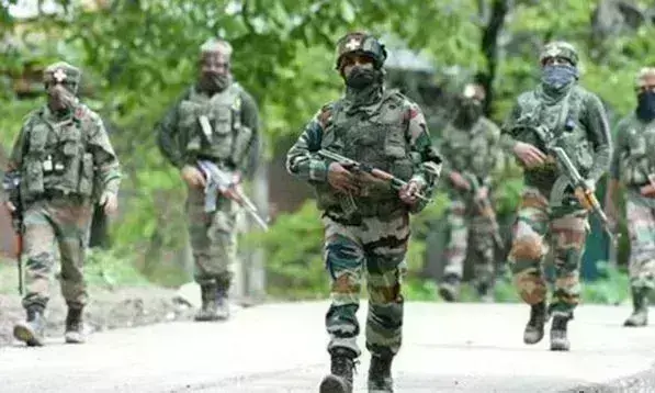 जम्मू-कश्मीर के बांदीपोरा में तलाशी अभियान जारी, मुठभेड़ में दो सैनिक घायल