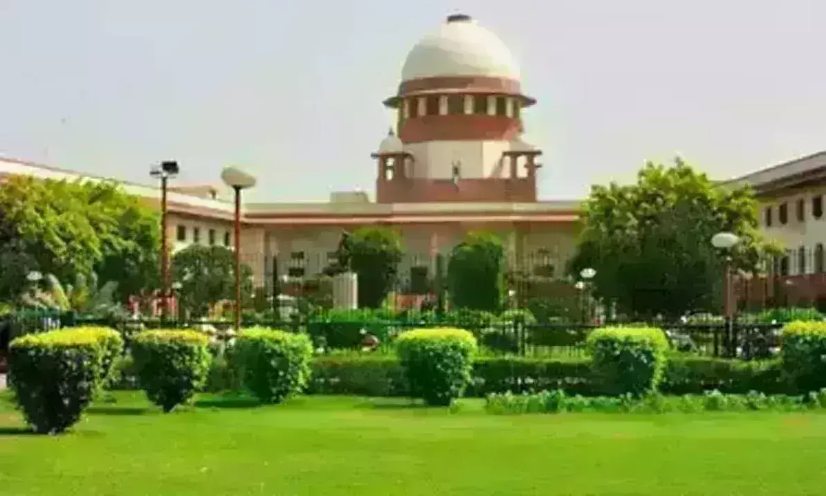 सुप्रीम कोर्ट ने बंगाल में शिक्षकों की नियुक्ति रद्द करने पर रोक लगाने से किया इंकार, CBI जांच पर दिया स्टे सुप्रीम कोर्ट ने बंगाल में शिक्षकों की नियुक्ति रद्द करने पर रोक लगाने से किया इंकार, CBI जांच पर दिया स्टे