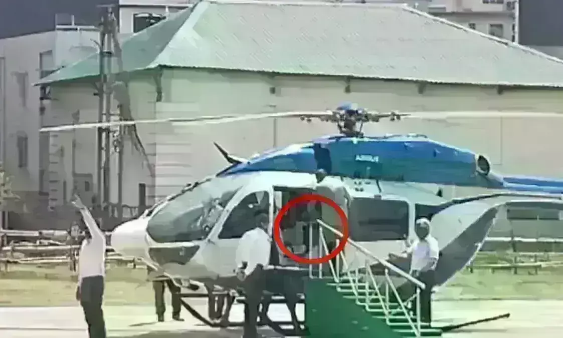 घायल हुई ममता बनर्जी, हेलीकॉप्टर पर बैठने के दौरान गिर पड़ीं