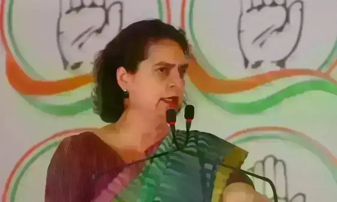 मुरैना में भावुक हुई प्रियंका गांधी, कहा - पिता को विरासत में पैसा नहीं शहादत मिली मुरैना में भावुक हुई प्रियंका गांधी, कहा - पिता को विरासत में पैसा नहीं शहादत मिली