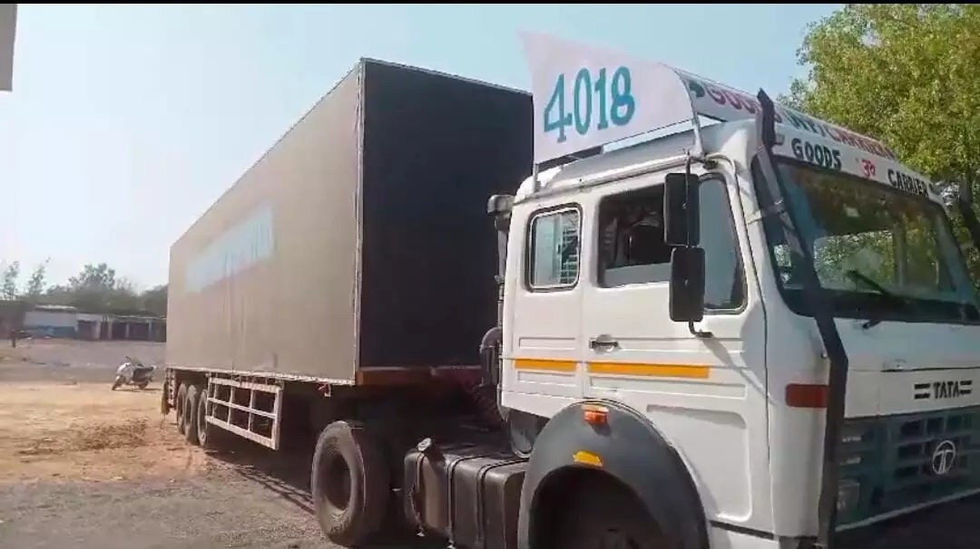 सतना में 80 गौवंश से भरा कंटेनर पुलिस ने पकड़ा, ड्राइवर-क्लीनर भागे