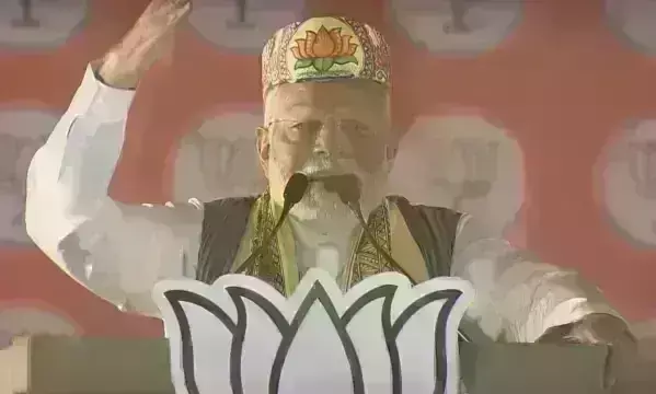 लालू प्रसाद यादव पर बरसे प्रधानमंत्री मोदी, कहा - रेल मंत्री रहते हुए मुस्लिमों को आरक्षण देने की मांग की थी