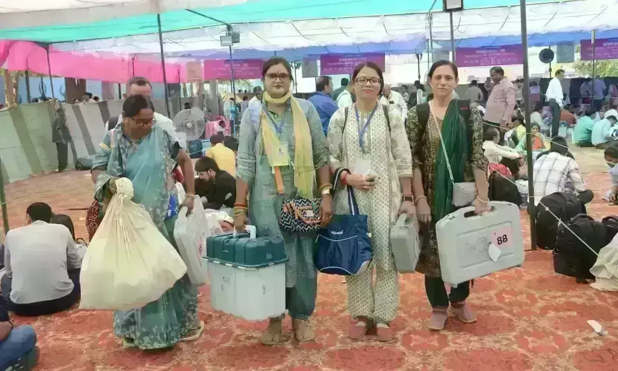 ग्वालियर में लोकसभा चुनाव के लिए कल होगी वोटिंग, मतदान केन्द्रों पर पहुँचे दल