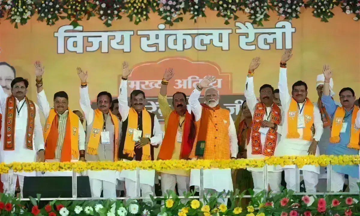 खरगोन में बोले नरेन्द्र मोदी- आपके एक वोट ने 70 साल बाद अनुच्छेद 370 को हटाया