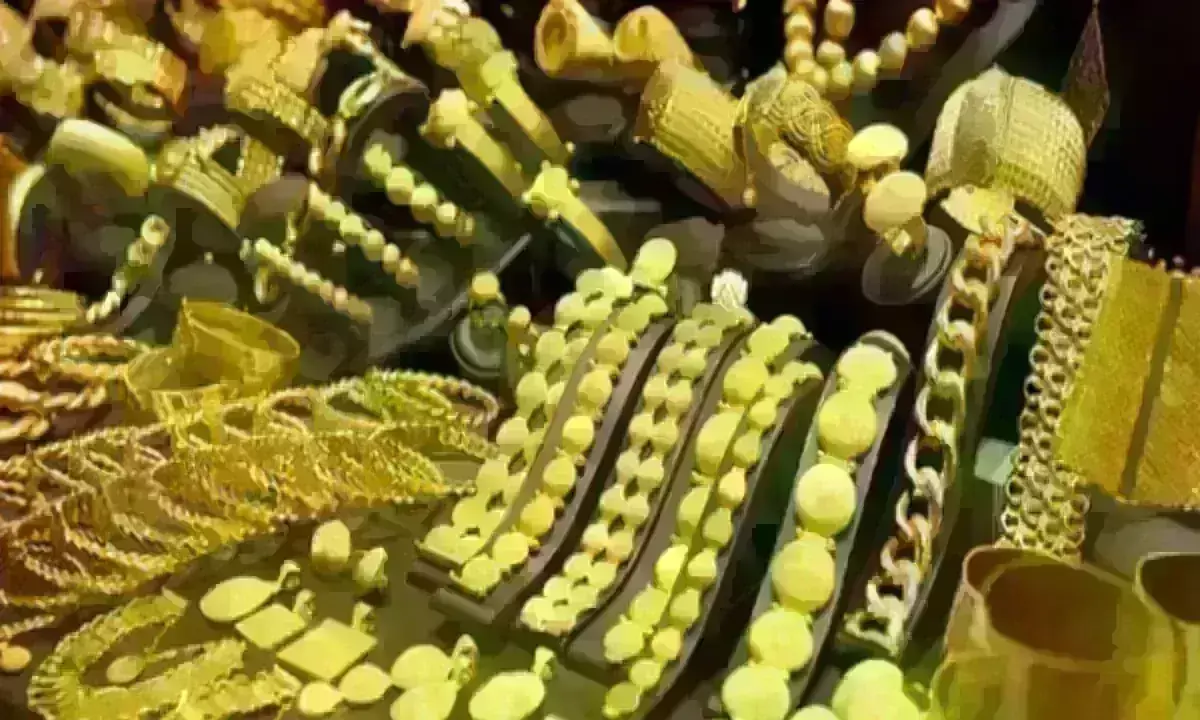 अक्षय तृतीया के दिन सस्ता हुआ सोना, ज्यादातर सर्राफा बाजारों में गिरावट