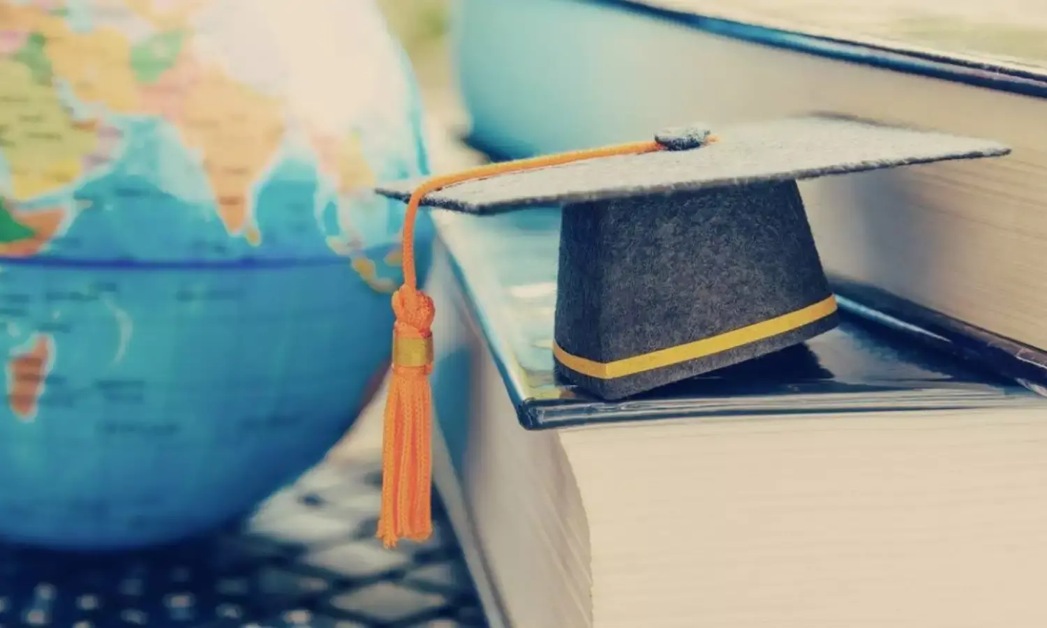 Best Education System in the World: एजुकेशन के मामले में दुनिया के ये देश हैं सबसे आगे...