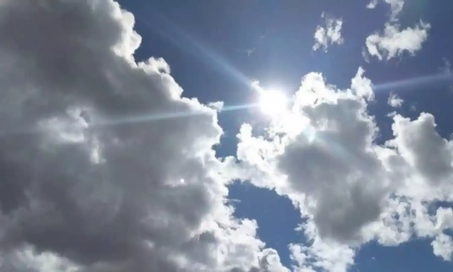 MP WEATHER ALERT : मध्य प्रदेश में बदला मौसम का मिजाज, निवाड़ी में पारा हाई, ग्वालियर, शिवपुरी, समेत 13 जिलों में लू की चेतावनी