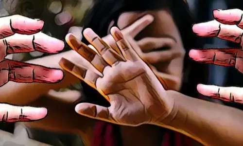 हैवानियत की हद पार! 11 साल की मूक - बधिर बच्ची को ज़िंदा जलाया, पिता ने की सीएम से न्याय की मांग