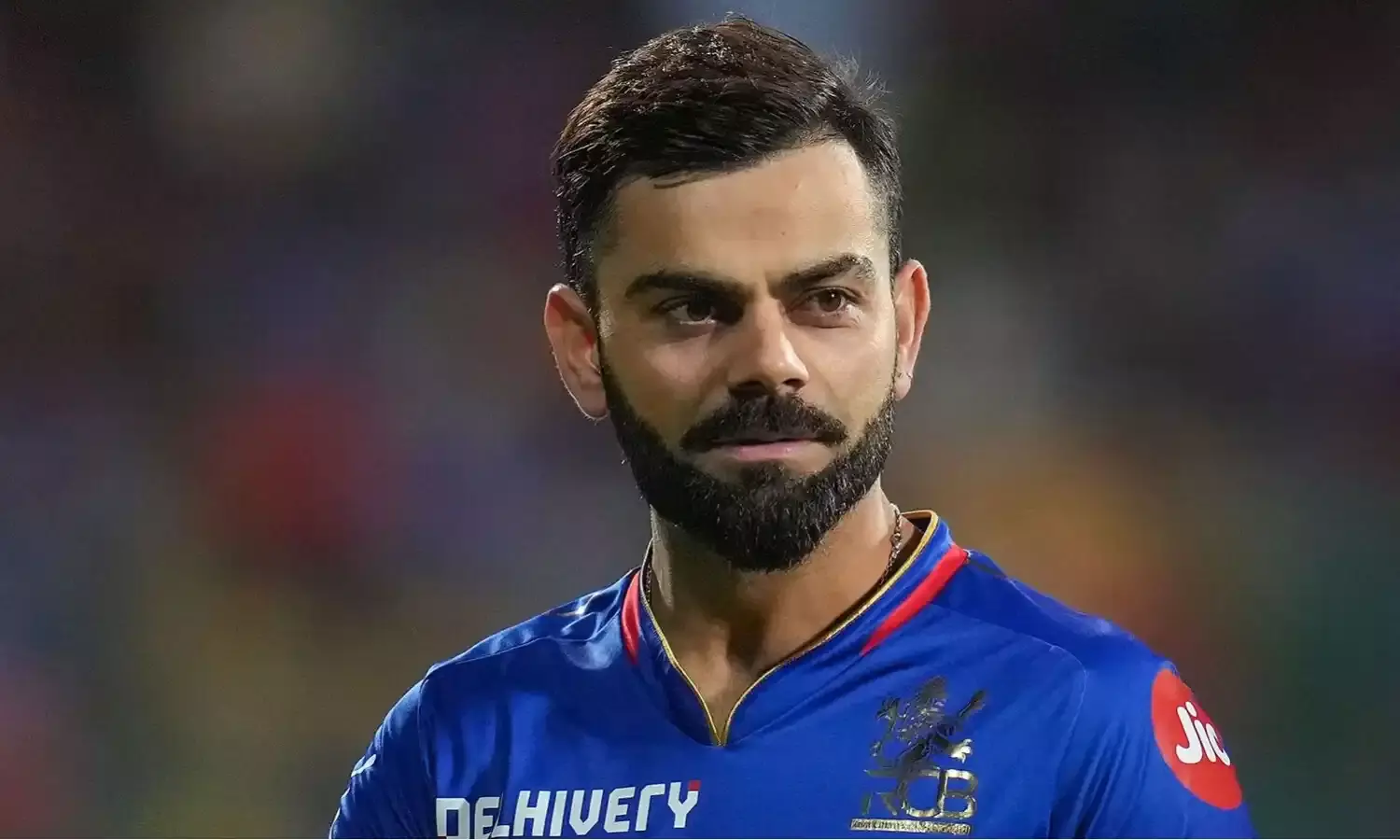 RCB vs RR: IPL 2024 से एलिमिनेट होने के बाद फैंस पर छाया दुखों का बादल, कोहली ने ऐसे जाहिर की अपनी निराशा, वीडियो आया सामने