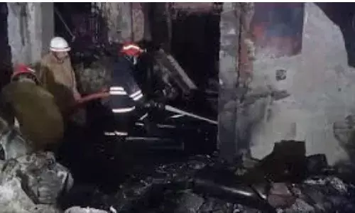 Delhi Fire news: दिल्ली के चाइल्ड हॉस्पिटल में लगी भीषण आग 7 नवजात की मौत पांच बच्चों का किया गया रेस्क्यु