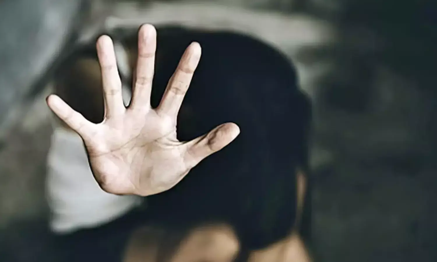 झारखंड में दुर्गा पूजा मेले से लौट रही 2 नाबालिग लड़कियों के साथ गैंगरेप