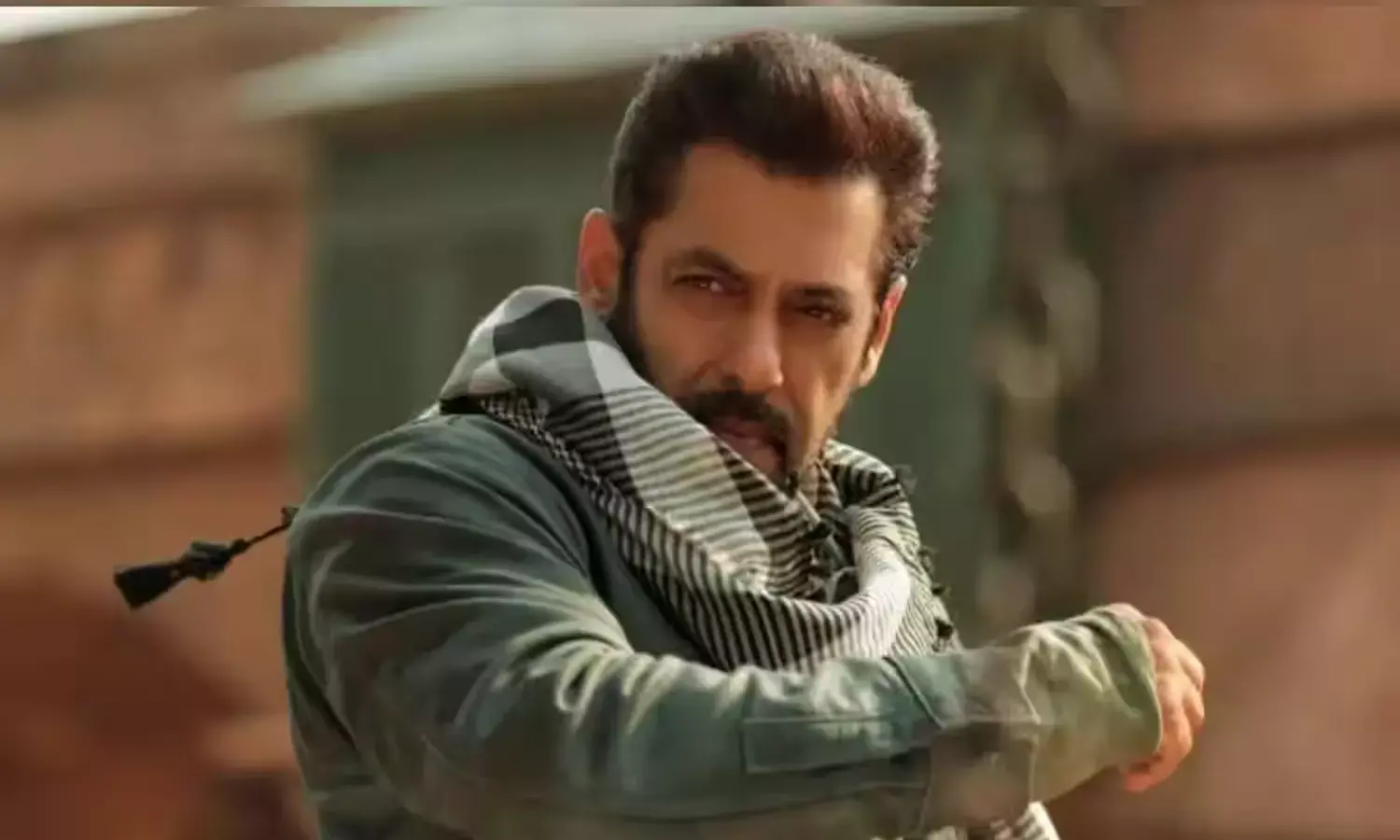 Salman Khan पर हमले के लिए पाकिस्तान से मंगाए थे हथियार, लॉरेन्स गैंग के लोगों के फोन में पुलिस को मिले सुराग Salman Khan पर हमले के लिए पाकिस्तान से मंगाए थे हथियार, लॉरेन्स गैंग के लोगों के फोन में पुलिस को मिले सुराग