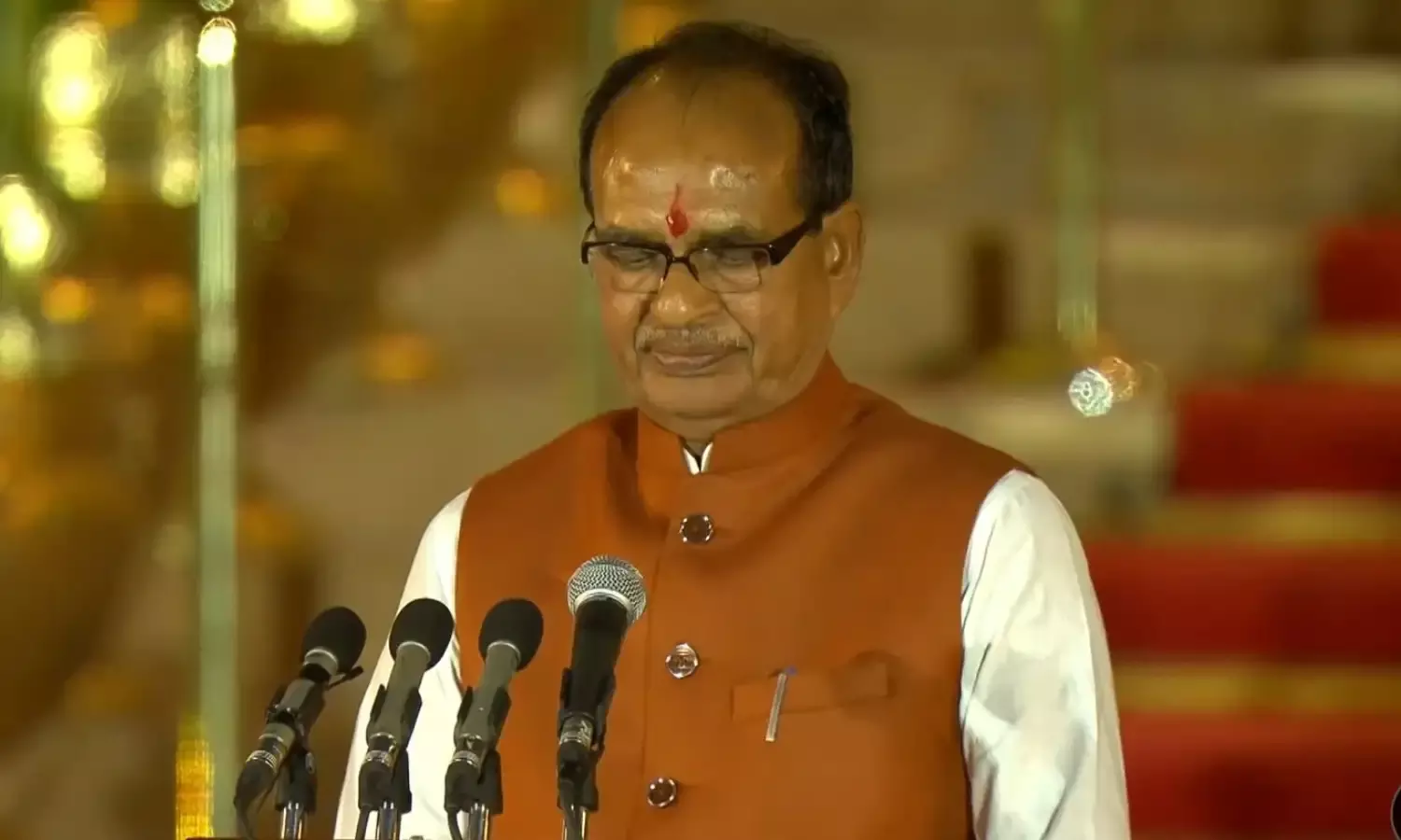 LIVE PM Modi Oath Ceremony: मैं शिवराज सिंह चौहान ईश्‍वर की शपथ लेता हूं... शिवराज केंद्र में पहली बार मंत्री बने, मिल सकती है ये बड़ी जिम्‍मेदारी