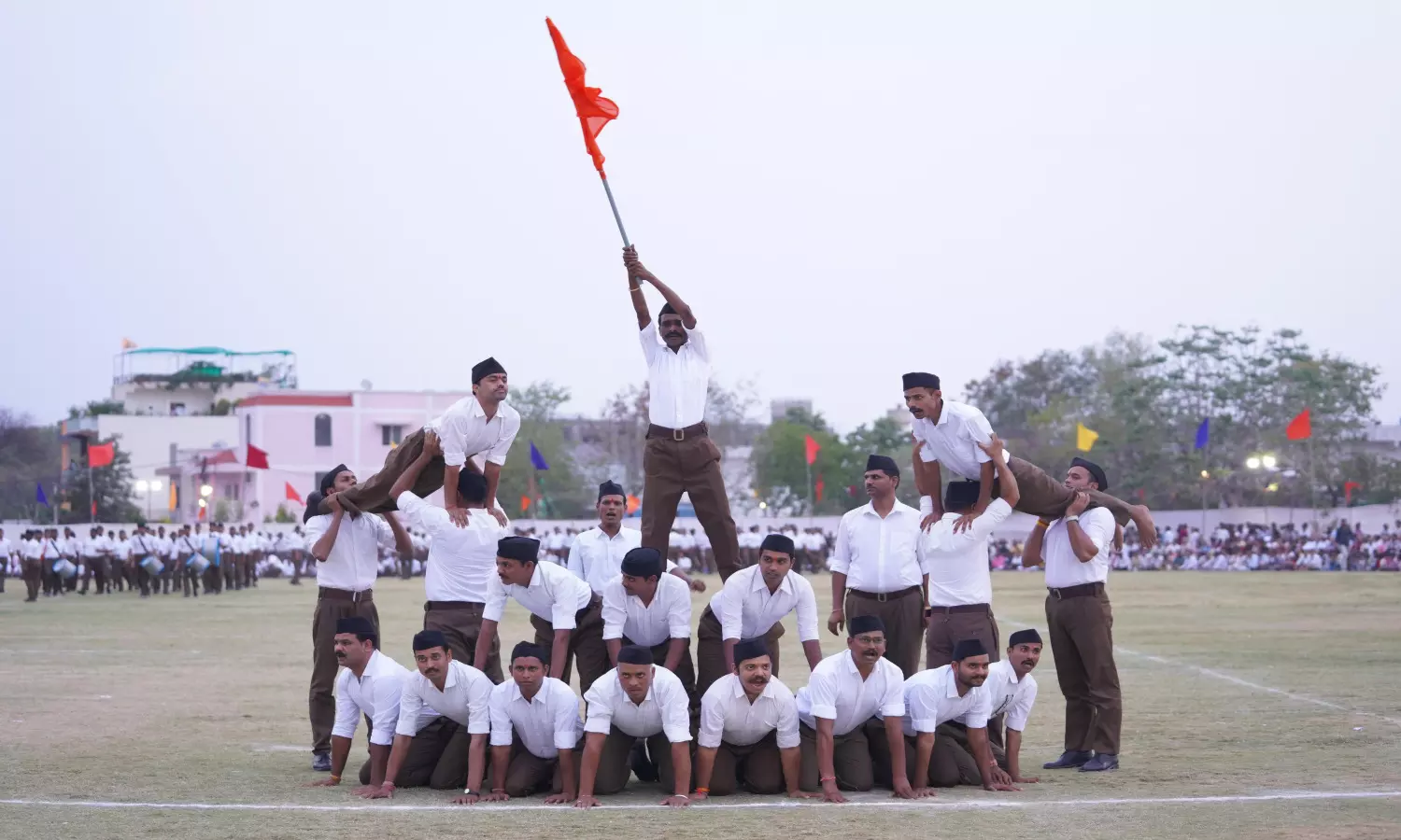 शारदा विहार में हुआ RSS मध्य क्षेत्र के ‘कार्यकर्ता विकास वर्ग-1’ का समापन कार्यक्रम, 4 प्रांतों के 382 स्वयंसेवकों ने लिया प्रशिक्षण