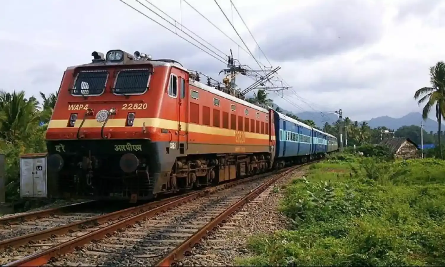 Train Cancelled:  रेलवे ने रद्द कीं 5 ट्रेनें, कई के रूट में बड़ा बदलाव, यहां देखें पूरी लिस्ट......