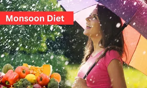 Monsoon Diet : बरसात के मौसम में बीमार होने से कैसे बचें? क्या खाएं और क्या नहीं