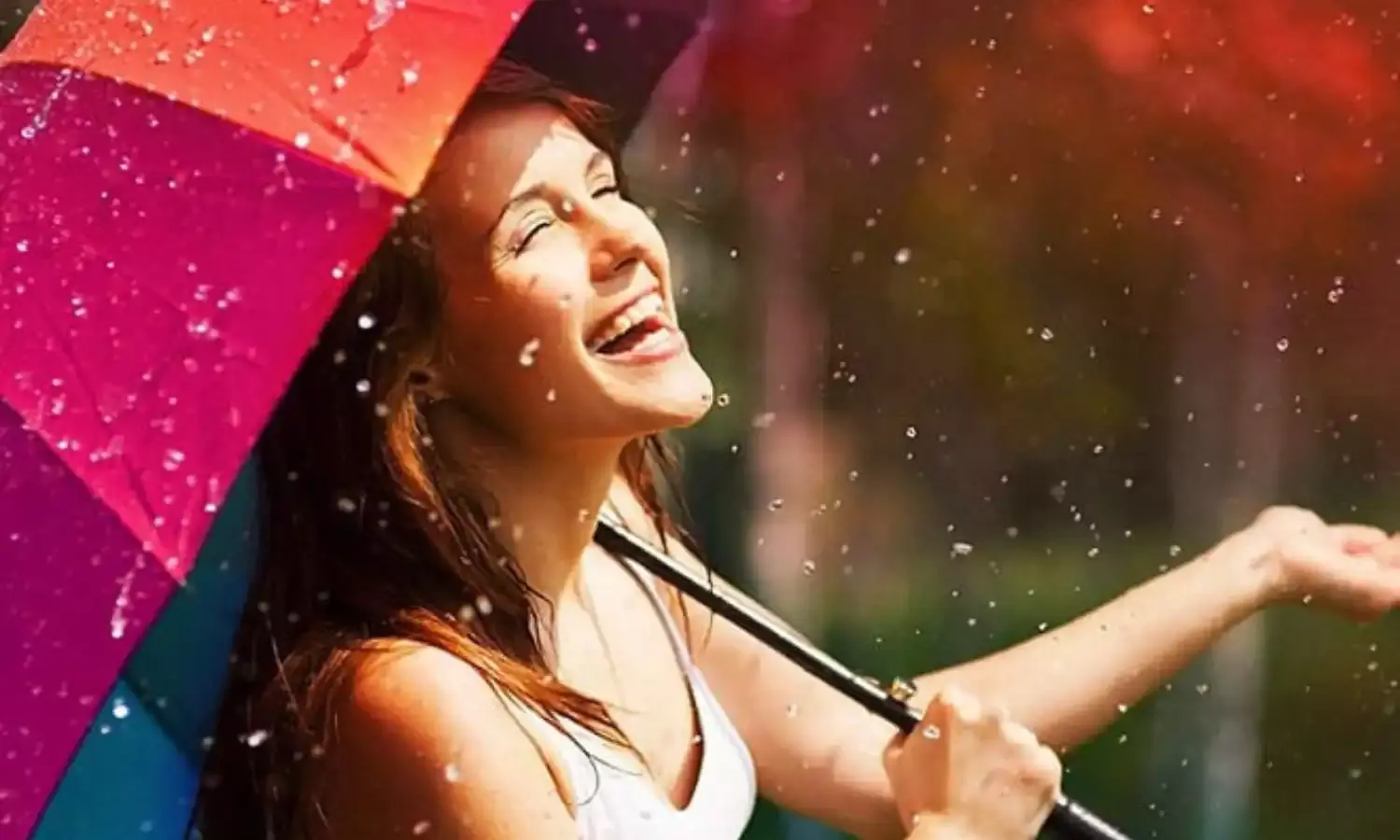 Skin Care Tips : बारिश के मौसम में ऐसे रखें स्किन को हेल्दी और ग्लोइंग