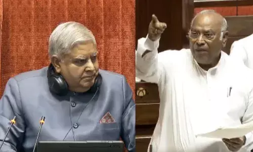 RSS पर भिड़ गए मल्लिकार्जुन खड़गे और जगदीप धनखड़, खड़गे बोले - ये मनुवादी और खतरनाक...