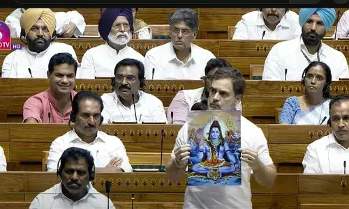 हिंदू समाज हिंसक है.. राहुल गांधी के इस बयान से भड़के हिंदू, देशभर से प्रतिक्रियाएं आना शुरू...