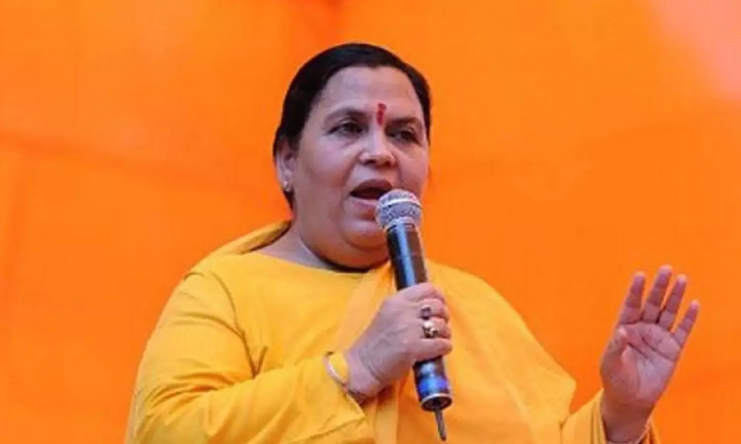 उमा भारती की राहुल गांधी को नसीहत, कहा - उम्र का रखिए ख्याल, हिंदू हिंसा के शिकार...