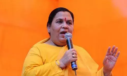 उमा भारती की राहुल गांधी को नसीहत, कहा - उम्र का रखिए ख्याल, हिंदू हिंसा के शिकार...